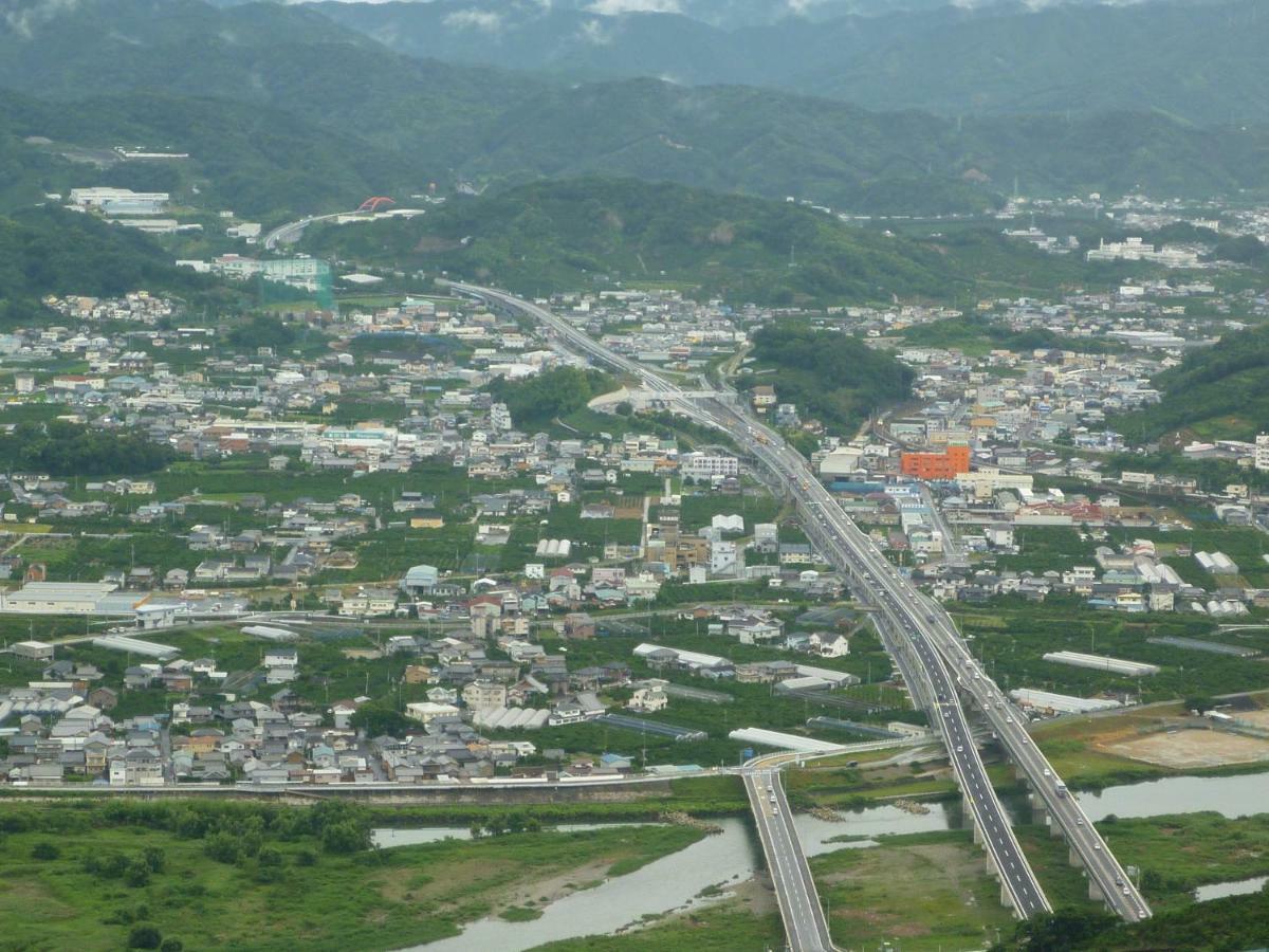 Business Hotel Top Inn Kagurano Wakayama Luaran gambar